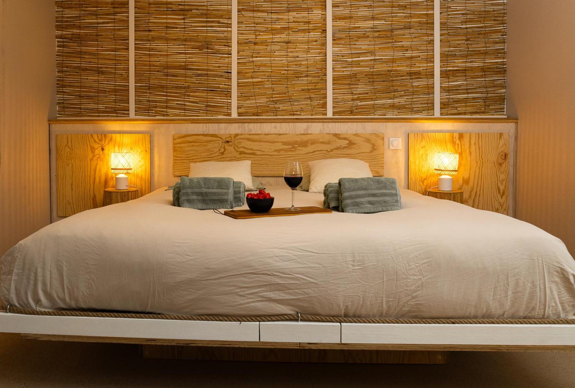 Love Room Suite Bali - Auray En Bretagne Brech Exteriör bild